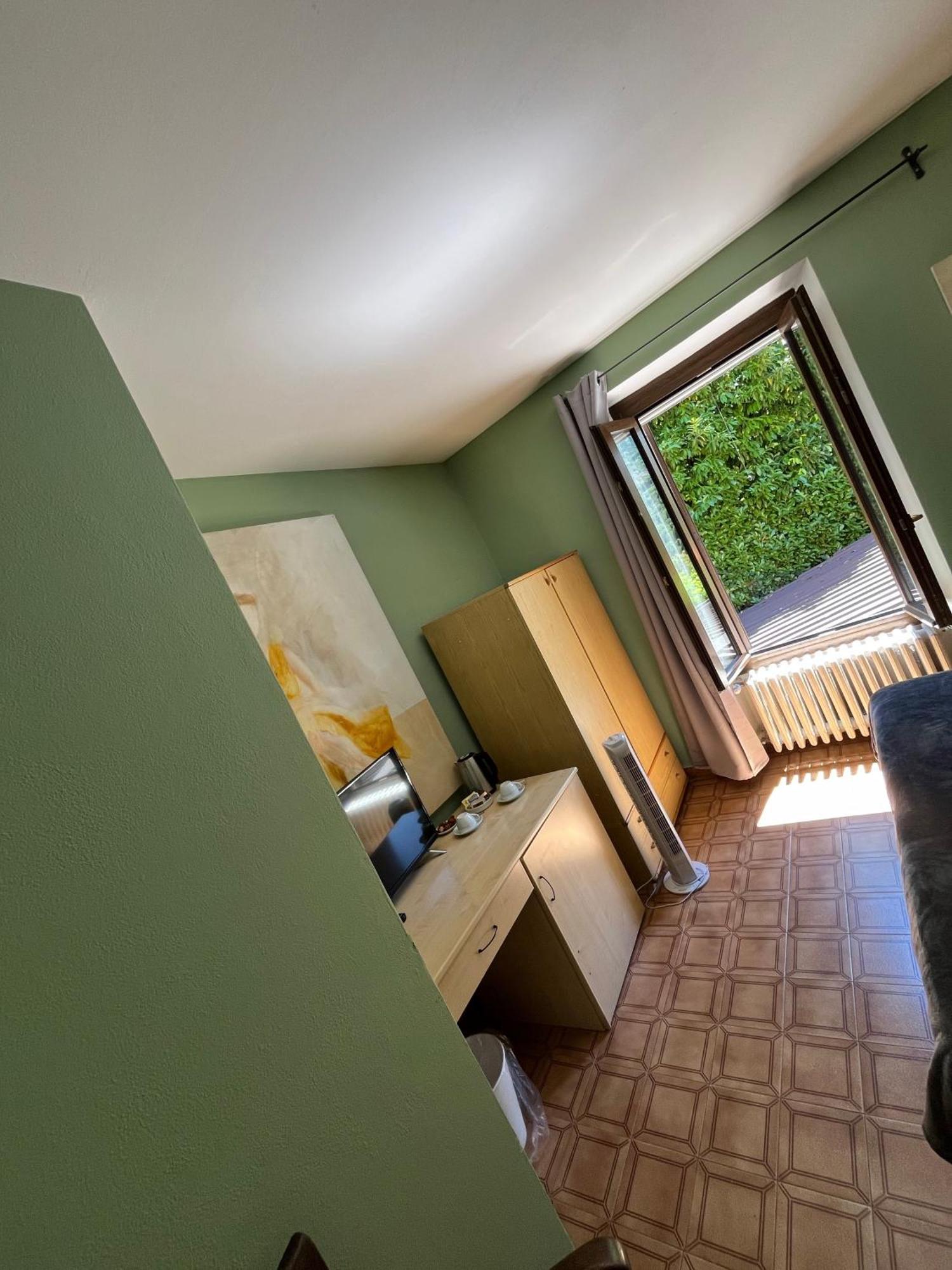 La Locanda Dell'Oreste Dizzasco Exterior photo